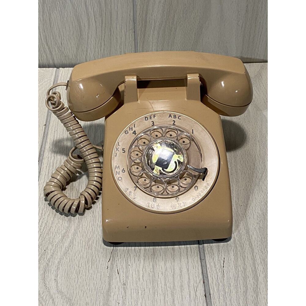 Vintage ITT Rotary Dial Telephone Phone Corded Pink Retro